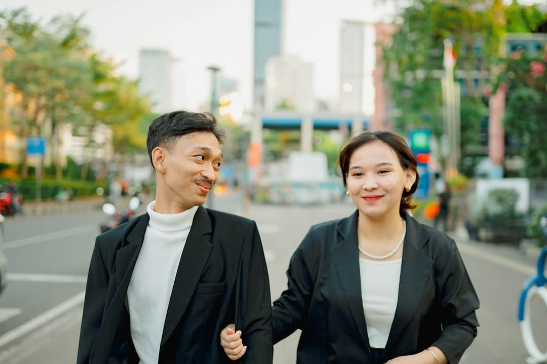 爱新觉罗·媚《亚洲新声》舞台厚意献唱《爱错》 创造新单行将来袭